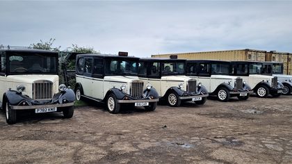 Picture of 1994 Asquith Landaulette Wedding Taxis