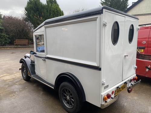 1990 Asquith Vintage Van Great for Advertising, One owner, with9k Kaufen Bei