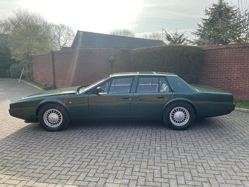 1990 Aston Martin Lagonda