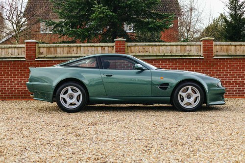 2000 Aston Martin Vantage - 8