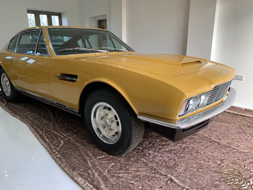 1970 Aston Martin DBS V8 BAHAMA YELLOW One owner A vendre