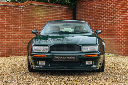 1990 Aston Martin Virage - 2