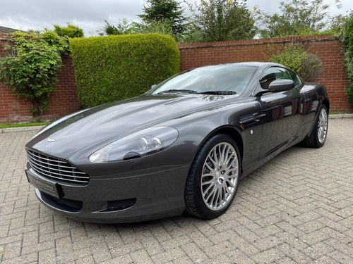 DB9 Coupe Touchtronic 2009 model year In vendita