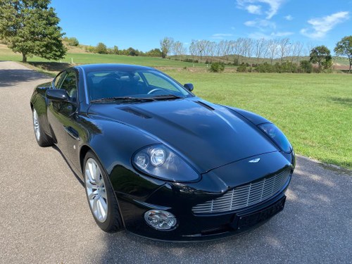 2001 Aston Martin Vanquish - Mind Condition For Sale
