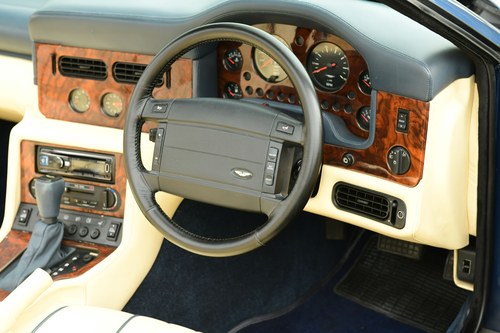 1995 Aston Martin Virage Volante - 9