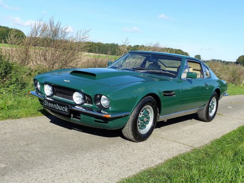 1978 Aston Martin V8 Coupé - powerful, noble, chic For Sale