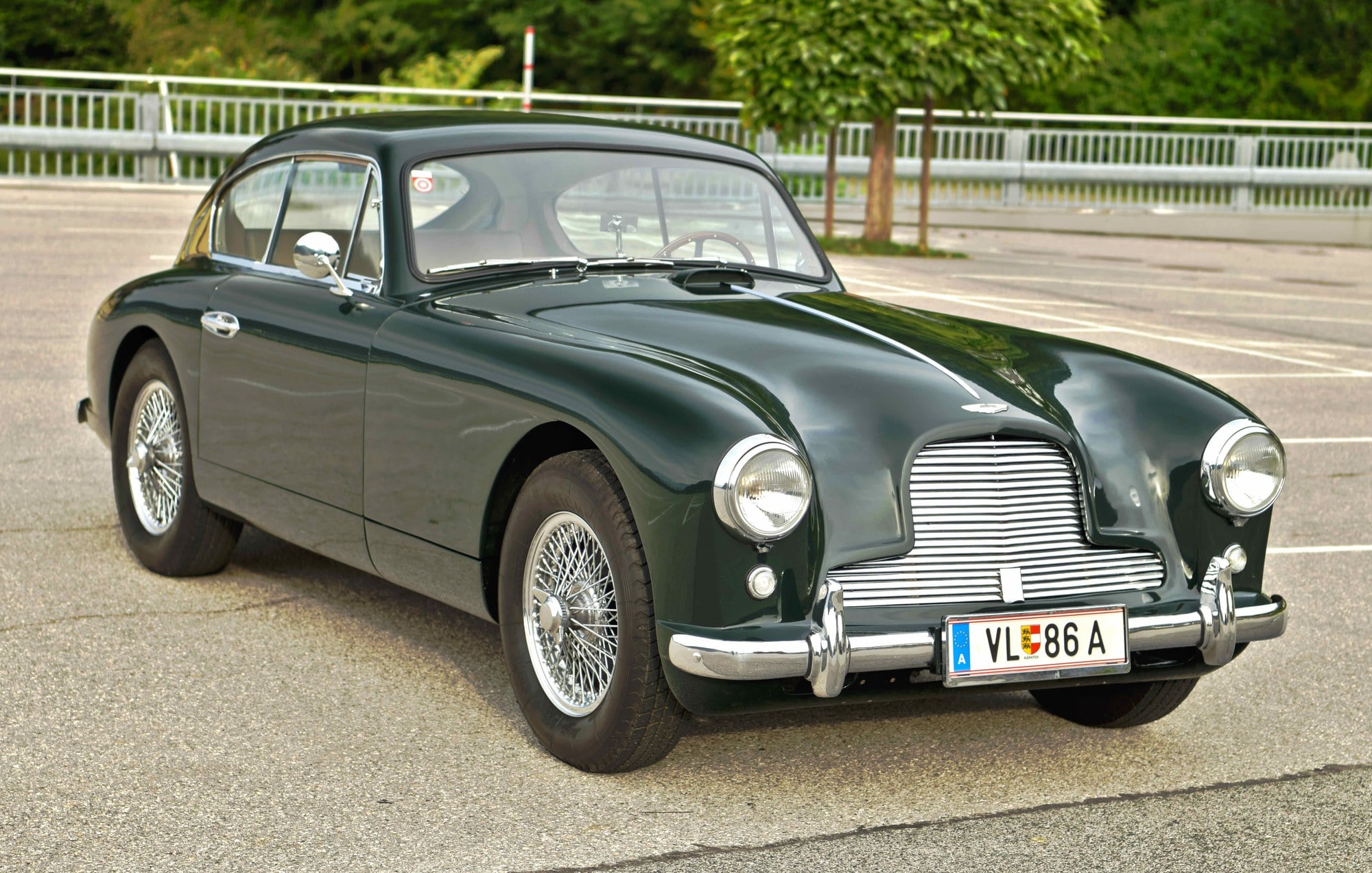 1954 Aston Martin DB2/4 Left Hand Drive Manual Coupe, foto 1