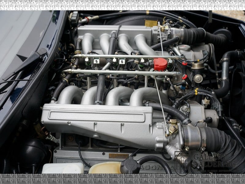 1990 Aston Martin V8 Volante - 4