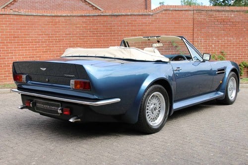 1987 Aston Martin V8 Volante - 5