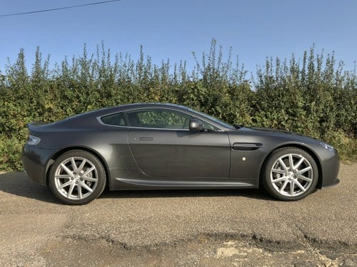 2013 Aston Martin V8 Vantage - 2