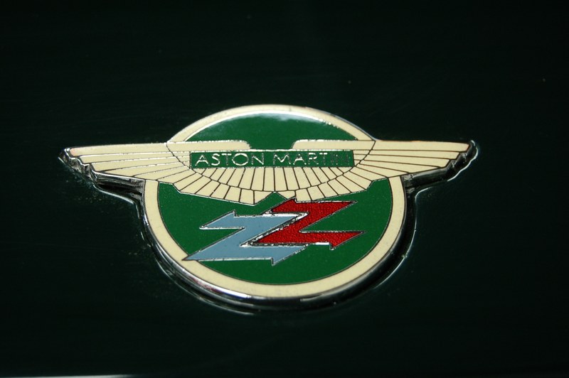 1987 Aston Martin V8 - 7