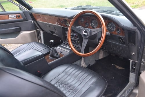 1987 Aston Martin V8 - 6
