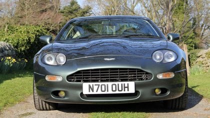 A COLLECTOR QUALITY ASTON MARTIN DB7 i6 COUPE