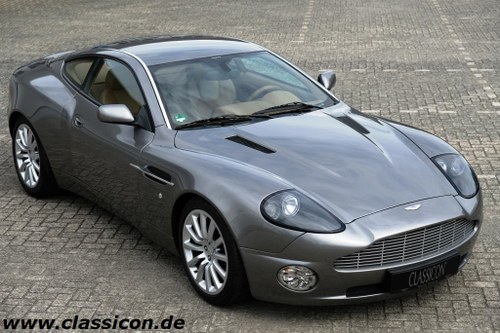 2004 Aston martin v12 vanquish - top condition & new am service For Sale
