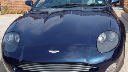 Aston martin db7 vantage auto in blue