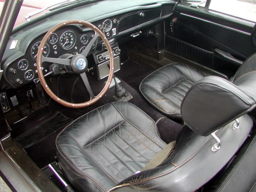 1964 Aston Martin DB5 À venda