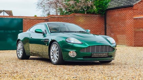 Picture of Aston Martin Vanquish 2001 2+2 seating - For Sale