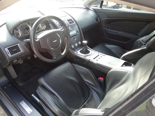 2006 Aston Martin V8 Vantage - 5