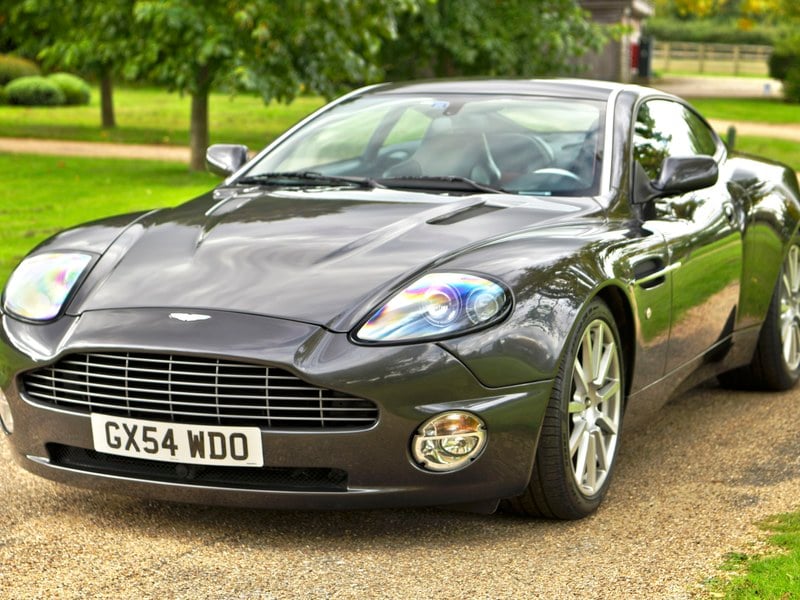 2005 ASTON MARTIN VANQUISH S COUPE.