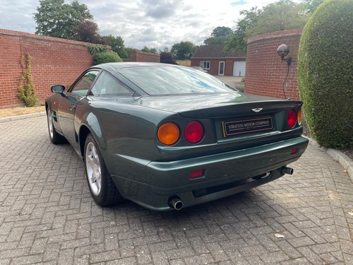 1994 Aston Martin Vantage - 8