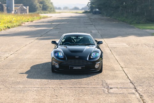 2007 ASTON MARTIN Vanquish S VENDIDO