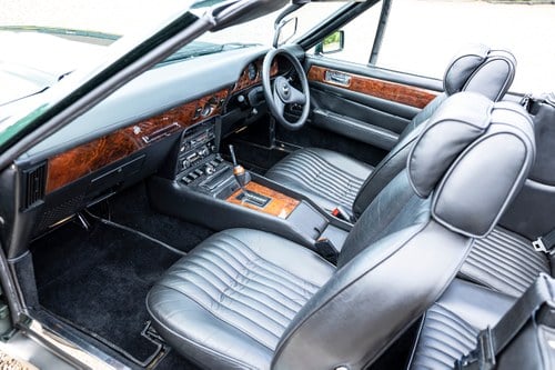 1980 Aston Martin V8 Volante - 9