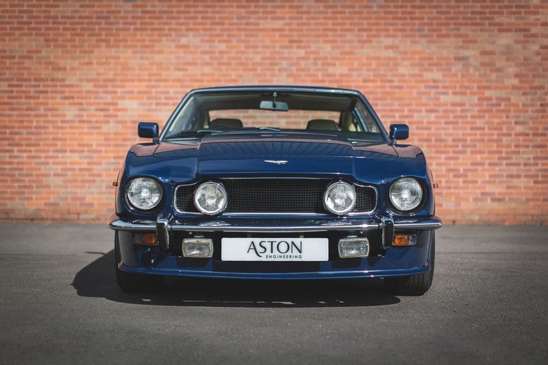 1986 Aston Martin V8 - 4