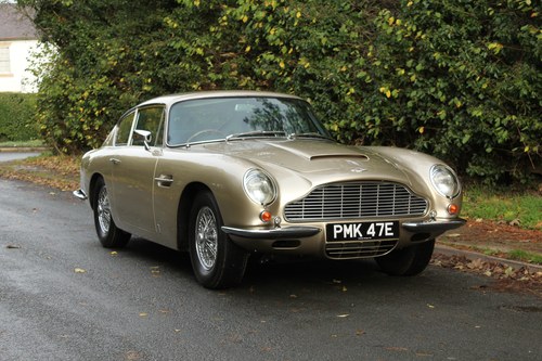 1967 Aston Martin DB6 - Exquisite £200k rebuild In vendita