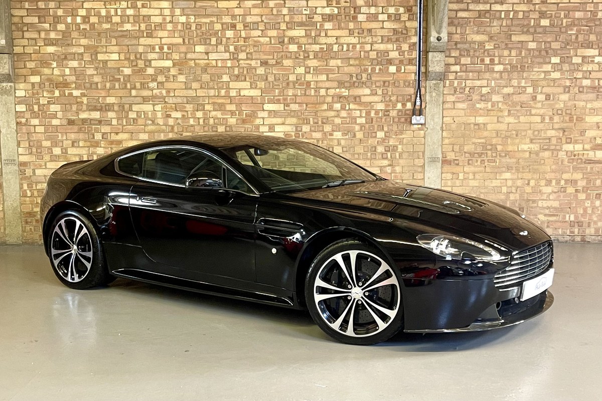 2010 Aston Martin Vantage In United Kingdom For Sale Car Classic 2010-aston-martin-vantage-in-united-kingdom-for-sale-car-classic