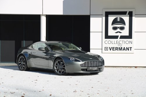 2006 Aston Martin V8 Vantage - Manual trans - Excellent condition VENDUTO