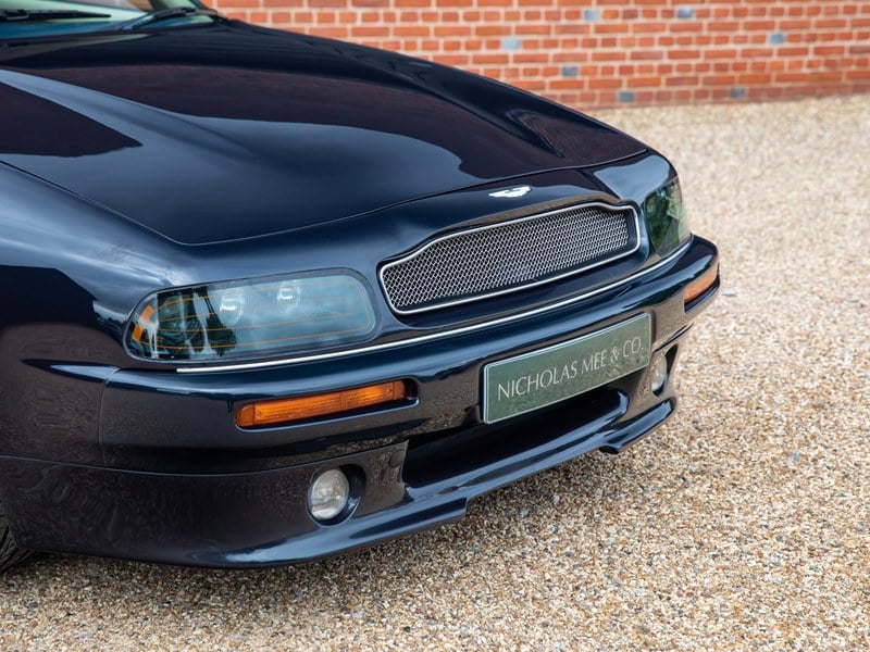 1998 Aston Martin V8 - 7