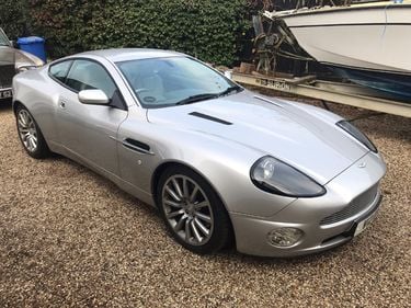 Picture of 2002 Aston Martin 6.0 V12 Vanquish 2+2 Coupe ony 26000 miles - For Sale