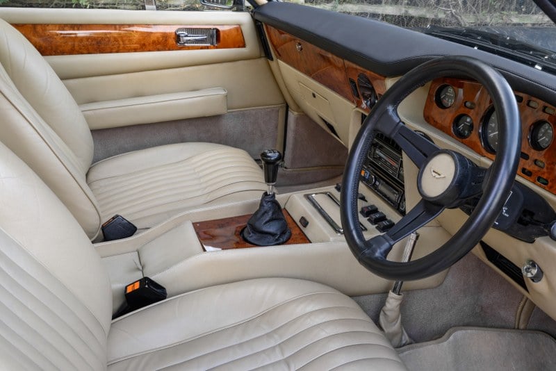 1979 Aston Martin V8 Vantage - 7
