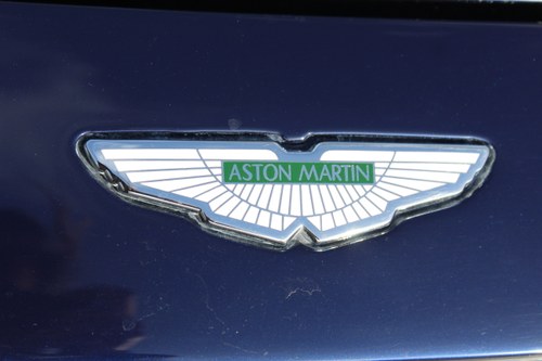 1997 Aston Martin V8 - 8