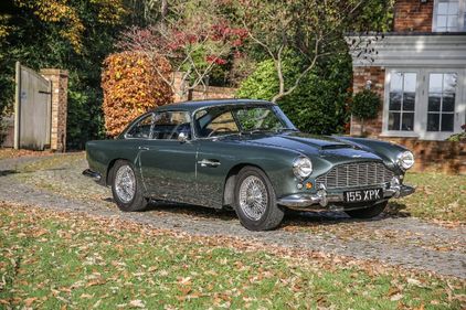 Picture of Aston Martin DB4 Series IV