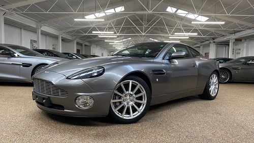Picture of 2002 ASTON MARTIN VANQUISH 6.0 V12 *ONLY 10,500 MILES & 1 OWNERS* - For Sale