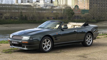 Aston Martin V8 Volante (RHD)