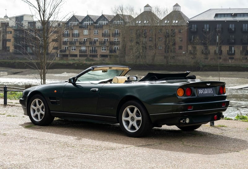 1998 Aston Martin V8 Volante - 4