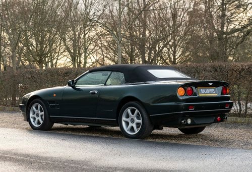 1998 Aston Martin V8 Volante - 8