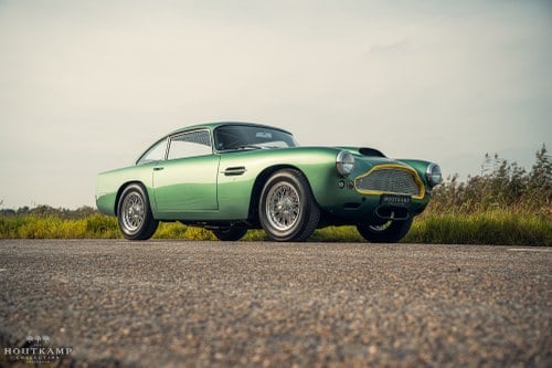 1960 Aston Martin DB4 - 3