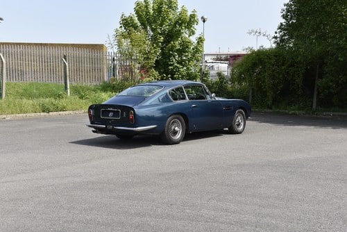 1965 Aston Martin DB6 - 5
