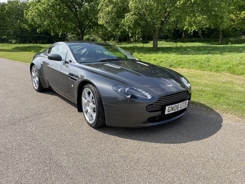 2006 Aston Martin V8 Vantage