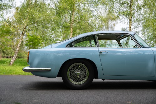 1958 Aston Martin DB4 - 9