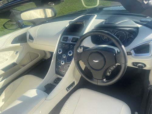 2018 Aston Martin Vanquish - 6