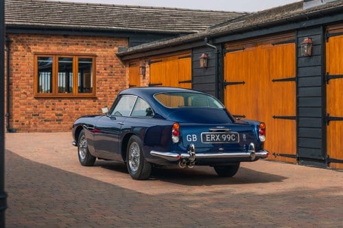 1965 Aston Martin DB5 - 5