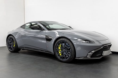 2020 ASTON MARTIN VANTAGE AMR 4.0 V8 HERO EDITION £14.5K OF SPEC Kaufen Bei