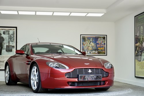 2006 ASTON MARTIN VANTAGE 4.3 V8 MANUAL 2DR COUPE A vendre