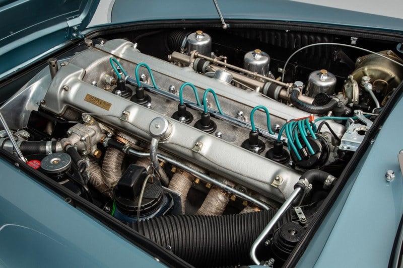 1962 Aston Martin DB4 - 7