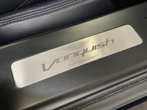 2014 Aston Martin Vanquish - 8