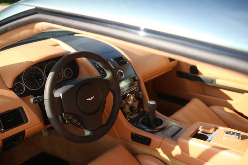 2013 Aston Martin V12 Zagato - 8